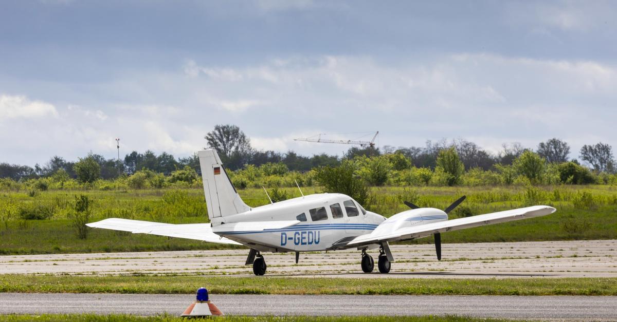Zu laut? Diskussion über Lärmprobleme am Finther Flugplatz