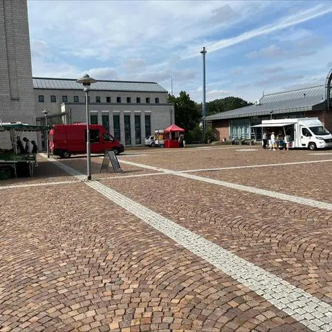 Der Andrang auf dem Taunussteiner Wochenmarkt ist meist überschaubar - zahlreiche Versuche, dort neue Stände zu etablieren, schlugen fehl.Foto: David Kost