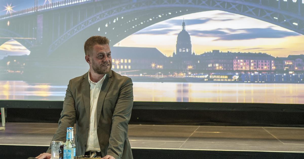 Rücktritt: Mainzer Nachtkulturbeauftragter kritisiert Stadt