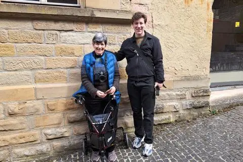 Nachfahren jüdischer Bürger erkunden Staudernheim – ein Besuch voller ...