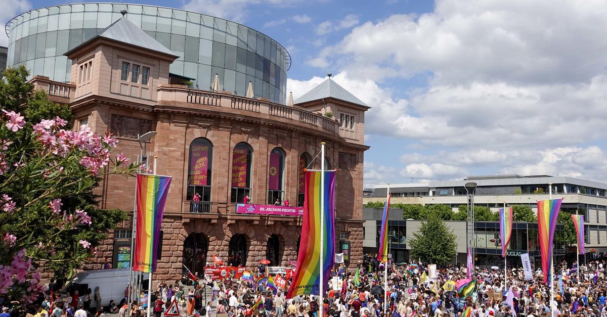 Mainzer CSD zieht etwa 10.000 Menschen in die Stadt