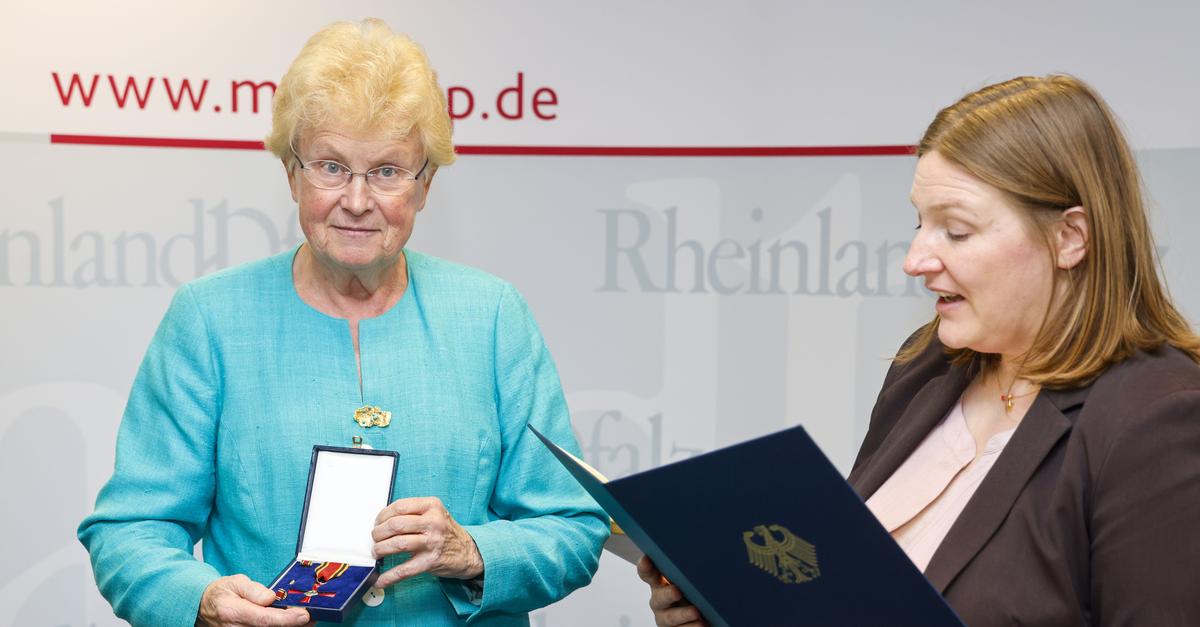 Mainzerin Ute Wellstein erhält Bundesverdienstkreuz