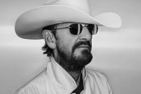 Ringo Starr: „Look Up“.