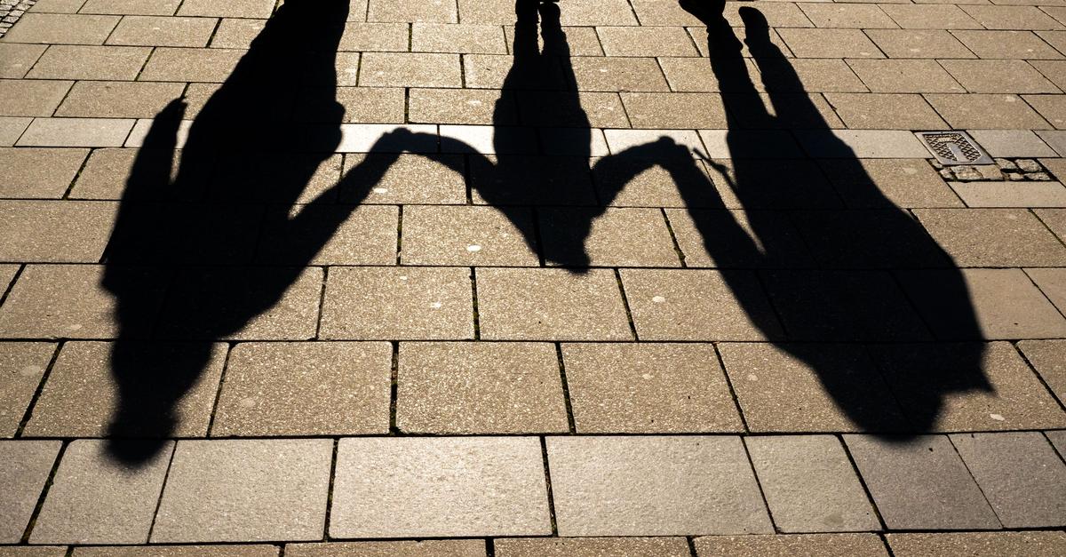 Demographic change: Almost half the population lives in a family