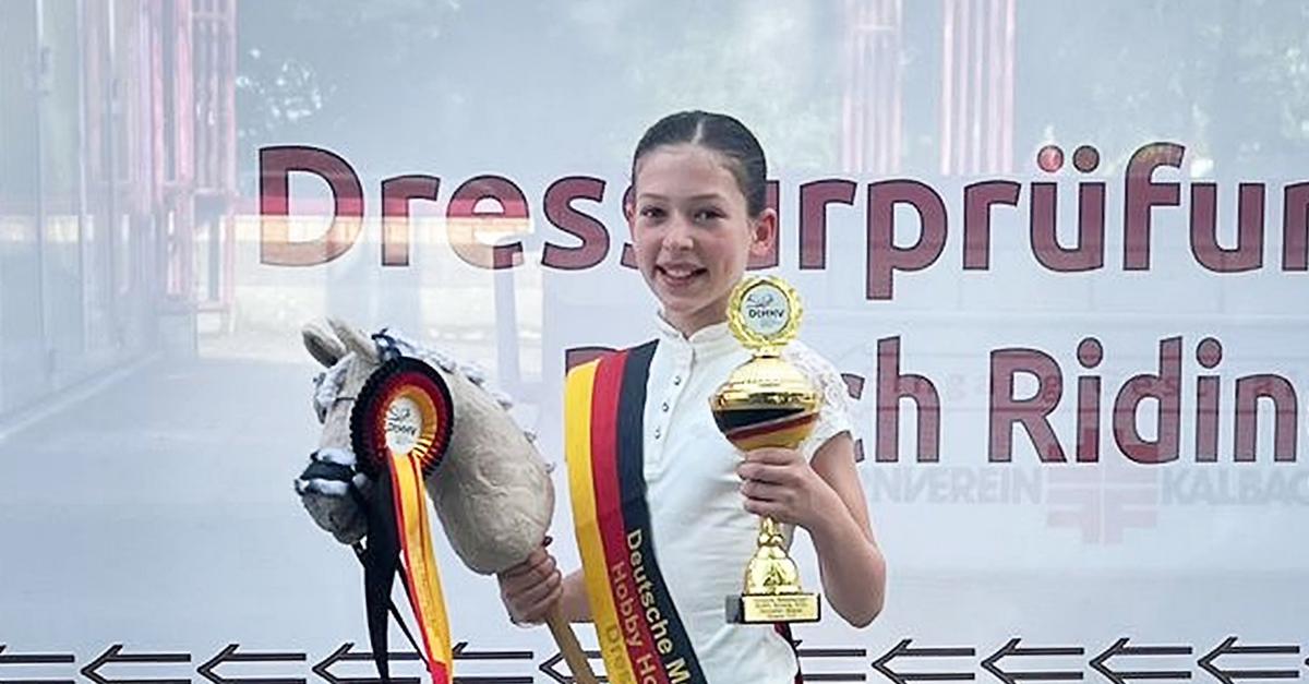 Hobby Horsing: Sophie Bauer wins the German Championship title in dressage