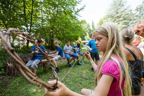Beim Tag des Schulgartens zeigen die Volkerschüler anderen Schulen, welche Projekte sie umgesetzt haben. Foto: BilderKartell/Carsten Selak