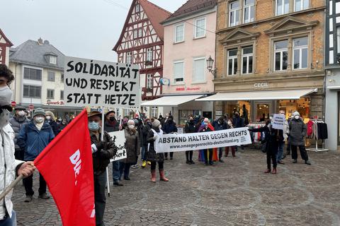 Am Samstag soll es zu einer Kundgebung der rechten Gruppe "Kameradschaft Rheinhessen" kommen. Auf dem Roßmarkt wird, wie hier im vergangenen Jahr, eine Gegen-Demo stattfinden.