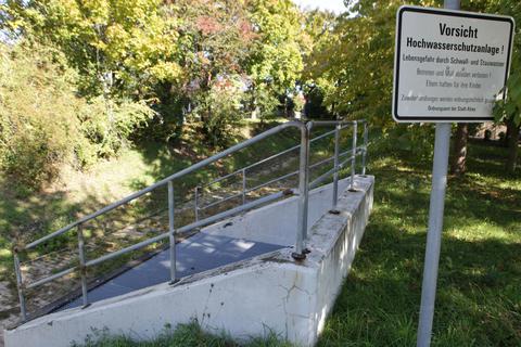 Wichtig bei Starkregenereignissen: Das Auffangbecken in Schafhausen. Foto: pakalski-press/Axel Schmitz