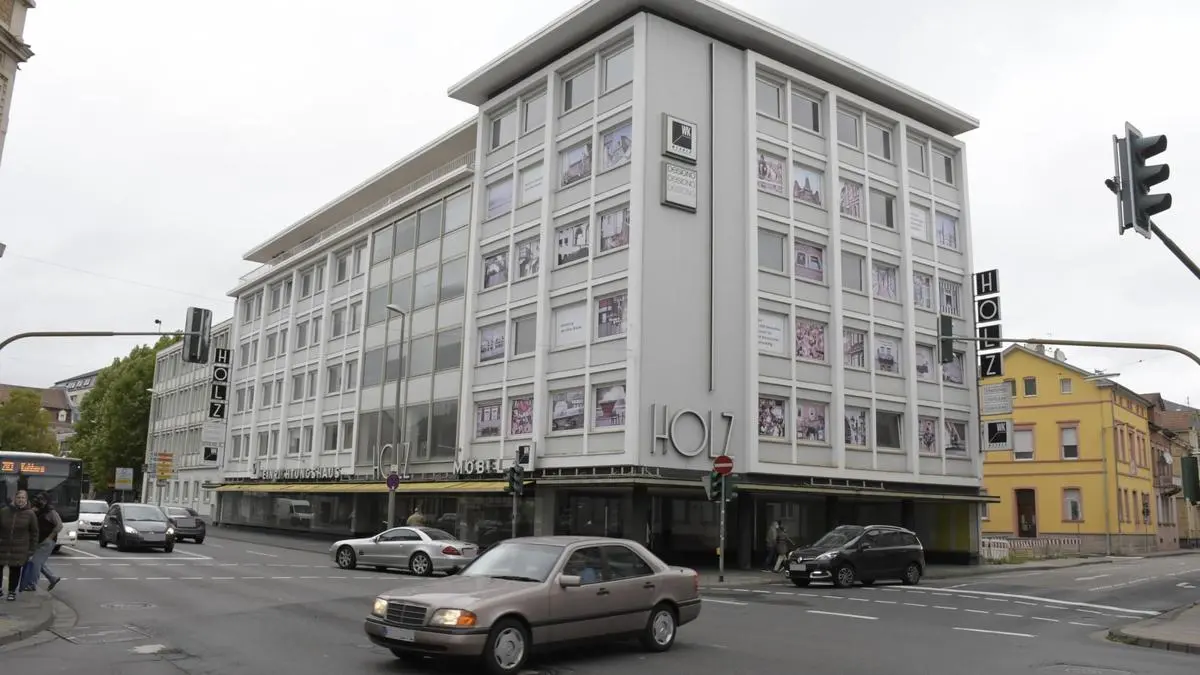 Möbel Holz“-Gebäude soll zum City-Hotel werden