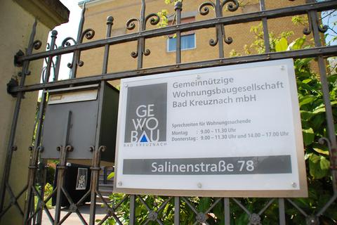 Der Landesrechnungshof hatte die städtische Wohnbaugesellschaft Gewobau schon ins Visier genommen und in einem 2017 übermittelten Bericht Kritik geübt – Stadtrat Wilhelm Zimmerlin (Büfep) hakt nun hartnäckig nach. Archivfoto: Robert Neuber