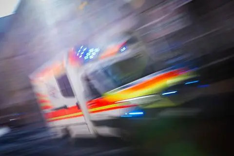 Ein Jugendlicher aus Gießen wurde von einem unbekannten Mann verprügelt. (Symbolbild)