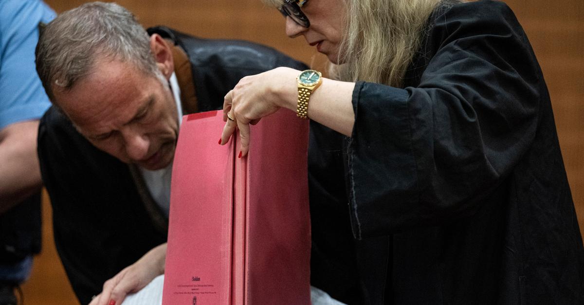 Tödlicher E-Scooter-Unfall Frankfurt: Angeklagter entschuldigt sich unter ...