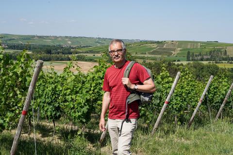 Kultur- und Weinbotschafter Guido Seibel hat die Saulheimer Hiwwelroute getestet. Foto: pakalski-press/Boris Korpak