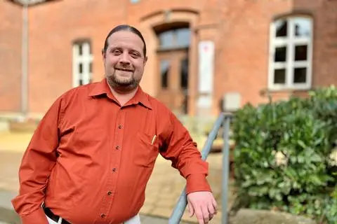 Der Bürgermeister von Runkel berichtet von starken Belastungen, aber auch von einer Verbesserung der Situation.
