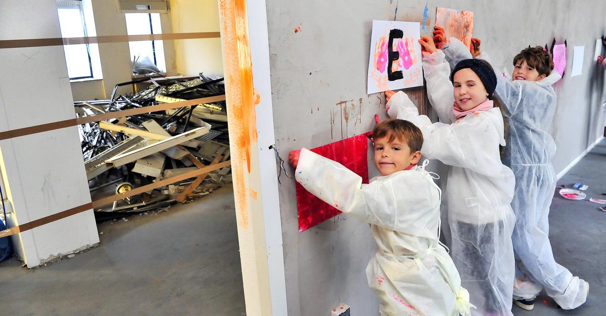 Action painting in the old Racke building in Bingen: Children create ...