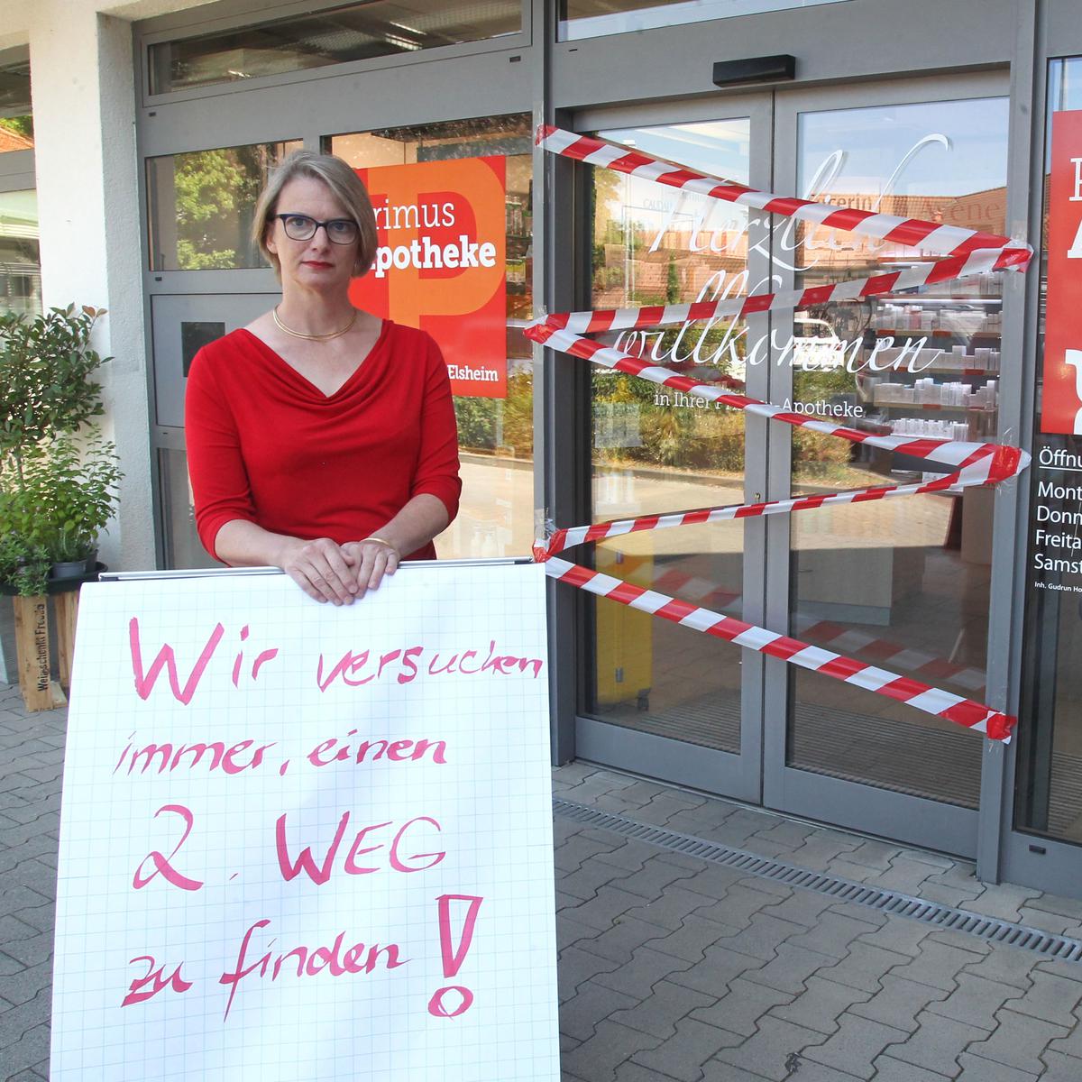 Apothekenstreik in Stadecken: Geöffnet, aber mit Absperrband