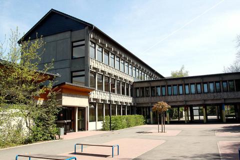 Im Jahr 2000 wurde die Schule umfassend saniert und erweitert. Archivfoto: hbz/Stefan Sämmer