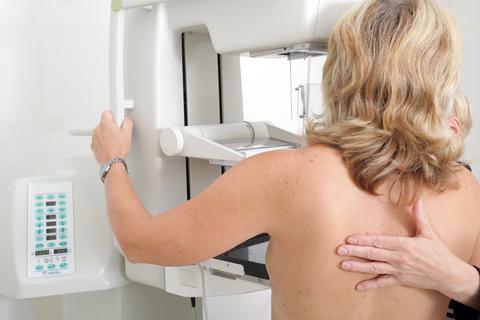 Die Zahl der Mammographie-Screenings ging in Hessen und Rheinland-Pfalz im ersten Pandemiejahr deutlich zurück. Foto: Sven Bähren - stock.adobe.com