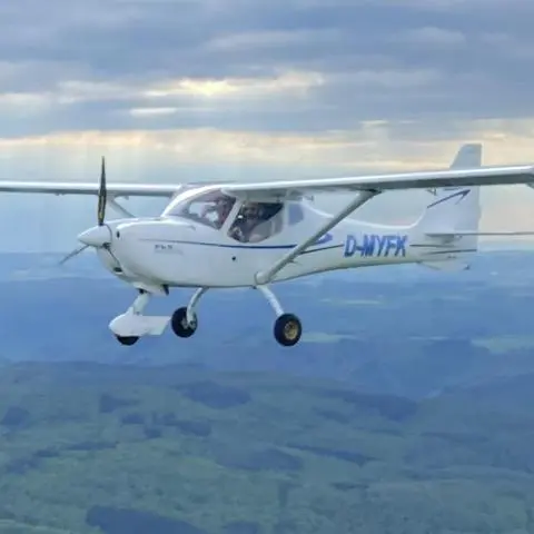 Das vereinseigene Ultraleichtflugzeug D-MYFK.