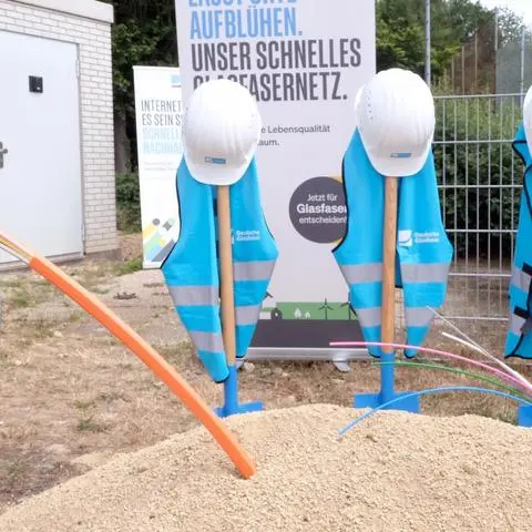 Nach dem symbolischen Spatenstich vor zwei Wochen wird es nun ernst mit den Bauarbeiten in Orlen und Niederlibbach. Bei einem digitalen Informationsabend erklärte das Telekommunikationsunternehmen noch mal, was nun auf Kunden zukommt.