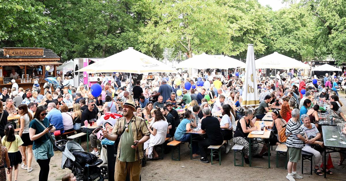 Mainz-Gonsenheim: Erdbeerfest mit Krönung der neuen Erdbeerkönigin