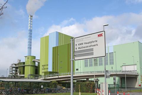 Das Müllheizkraftwerk auf der Ingelheimer Aue in Mainz. Dort ist die Stadt Wiesbaden mit 12,9 Prozent beteiligt. Nun könnte ein solches Kraftwerk auch in Wiesbaden gebaut werden. Foto: René Vigneron 