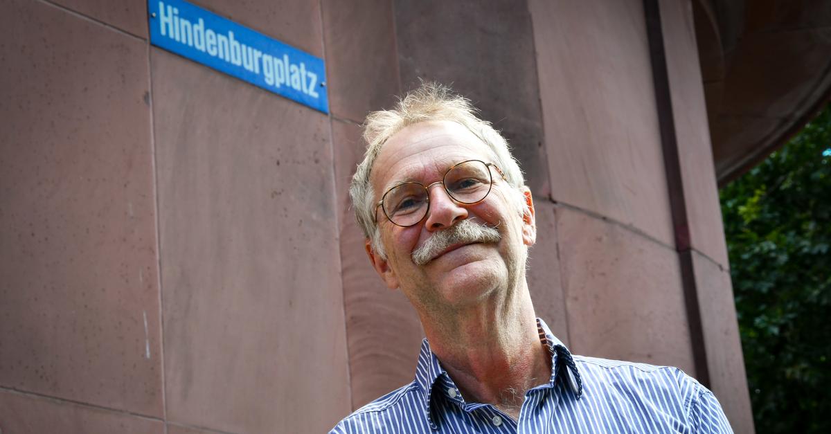 Historian on Mainz's Hindenburg Street: 