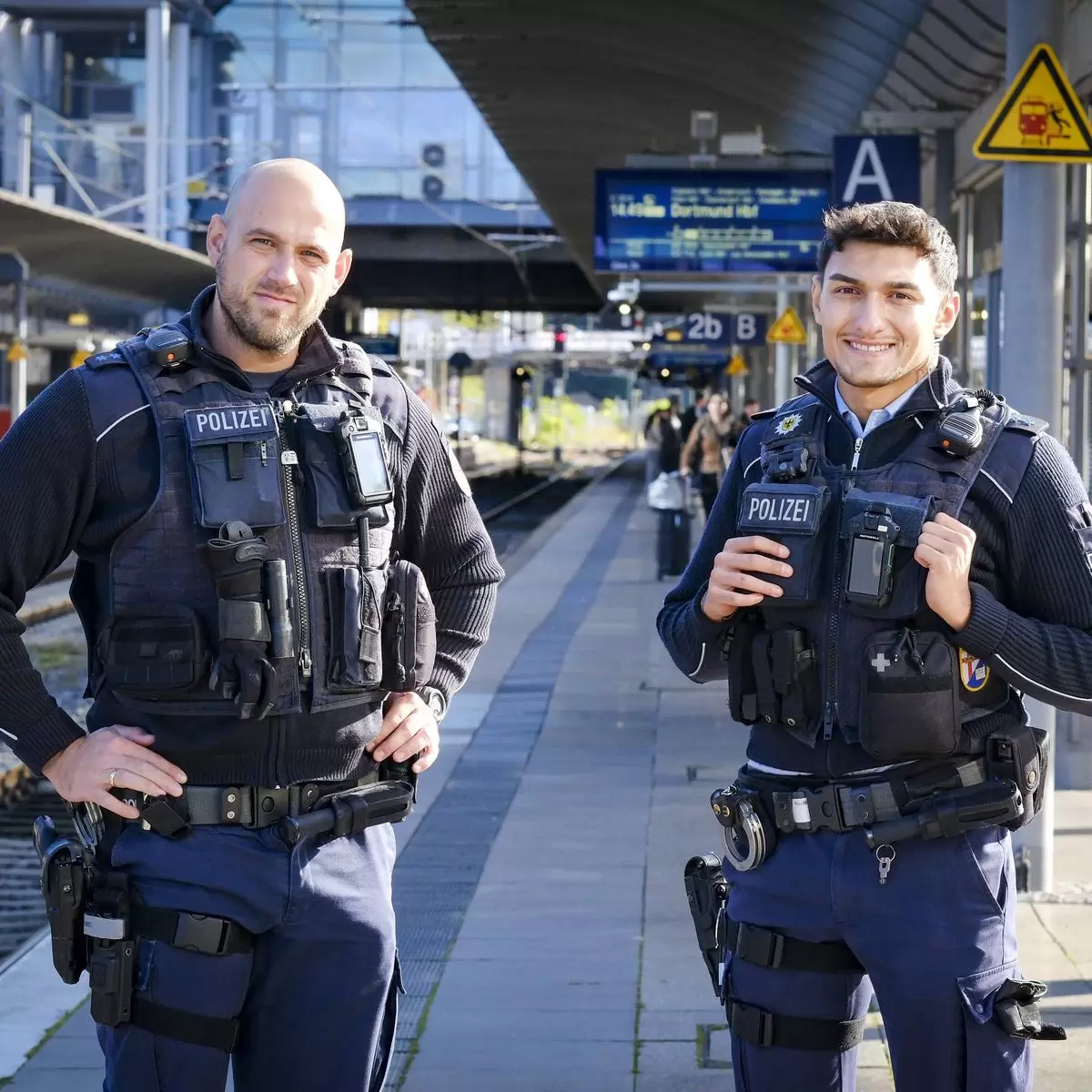 eine%20schicht%20mit%20der%20bundespolizei%20im%20mainzer%20hbf.webp