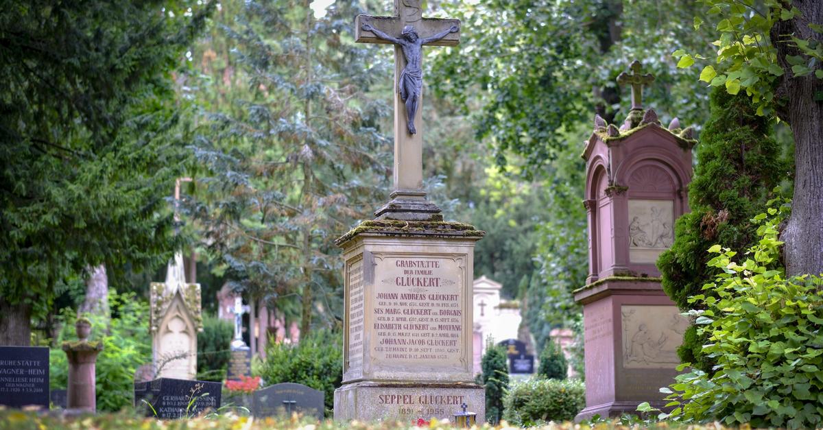 Mainzer Seppel Glückert – „König der Büttenredner“ und Poet