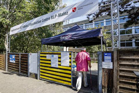 An diesem Donnerstag schließt das Impfzentrum in Gonsenheim und wird bis Jahresende in den Stand-by-Modus versetzt. Foto: Harald Kaster