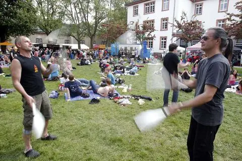Noch ist unklar, wie viele Besucher unter Pandemiebedingungen auf der Zitadellenwiese Platz finden. Archivfoto: Sascha Kopp