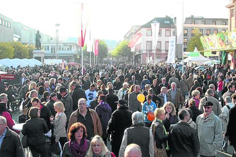 Die Lu gehört zum Mantelsonntag den Besuchern der Mainzer Innenstadt.