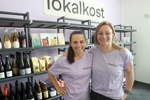 Anna Maria Gödrich und Andrea Weinmann eröffnen den Laden "Lokalkost".