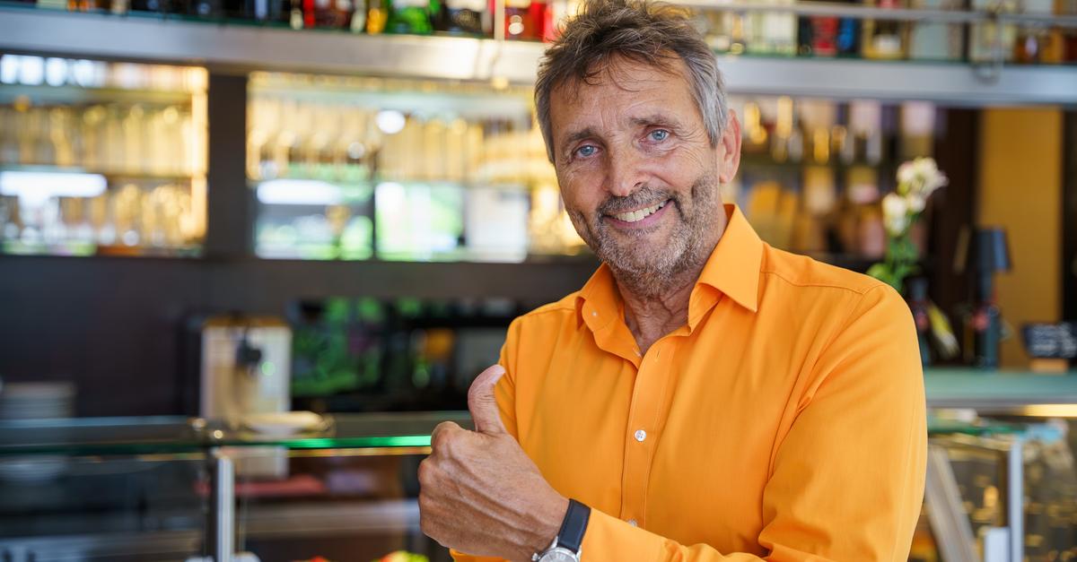 Café Raab in Gonsenheim spendiert ärmeren Senioren kostenloses Mittagessen