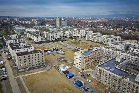 Im Neubaugebiet Heiligkreuz-Viertel im Stadtteil Weisenau entsteht ein Mix aus Eigentums- und Mietwohnungen.