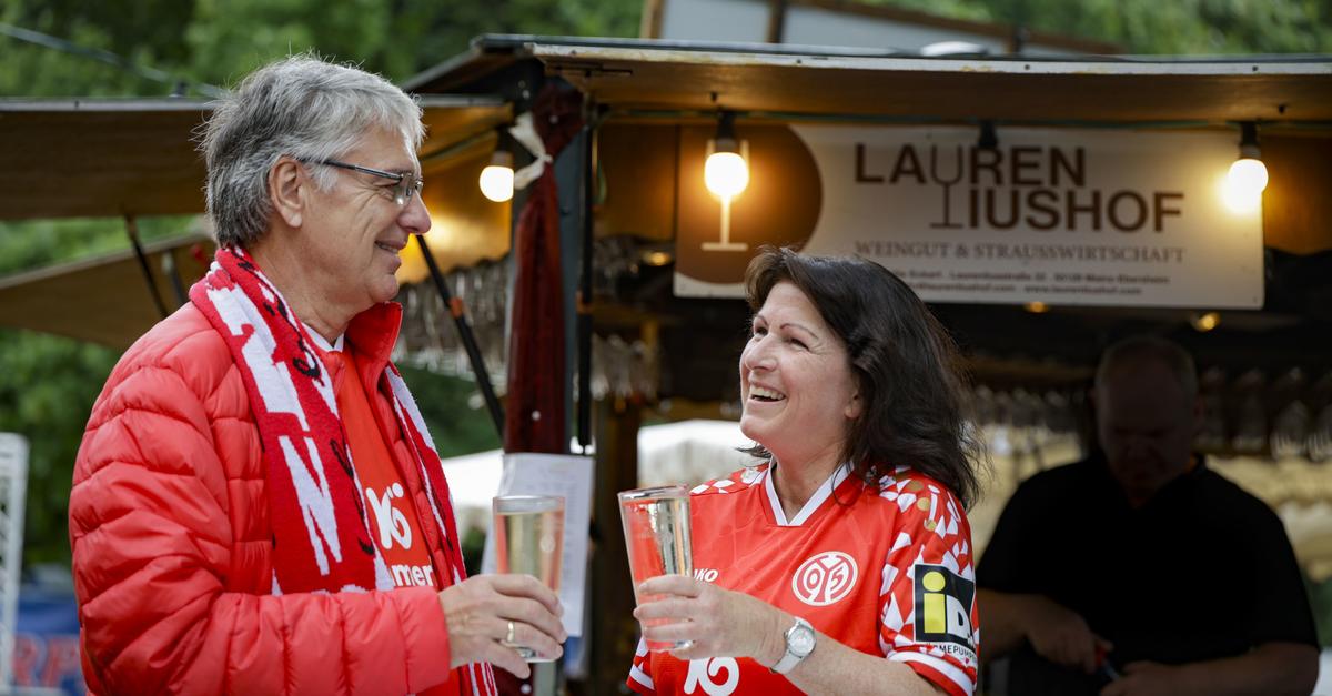 Art, music and the 05ers: Mainz wine market is open