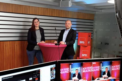 Im März 2022 wurde von Mareike von Jungenfeld auf einem digitalen Parteitag gemeinsam mit Christian Kanka an die Spitze der Mainzer SPD gewählt.