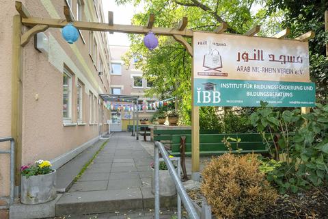 Nach Vorwürfen und einer Untersuchung sucht der Arab Nil-Rhein Verein das Gespräch mit Bürgern und Kirchen. Archivfoto: Sascha Kopp