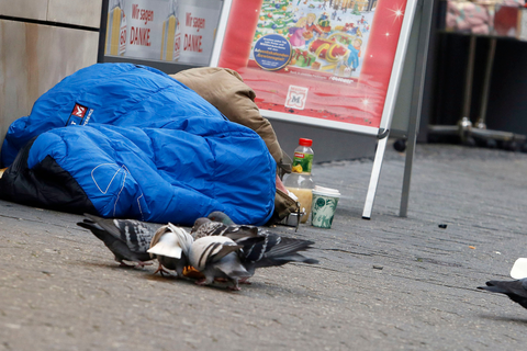 “Potenzieller Anbieter”: Die Stadt geht das Problem der besseren und niederschwelligen Unterbringung von wohnsitzlosen Menschen an. Laut Sozialdezernent Lensch hat die Stadt nun nach längerer Suche „konkret einzelne Orte im Blick“. Archivfoto: Sascha Kopp