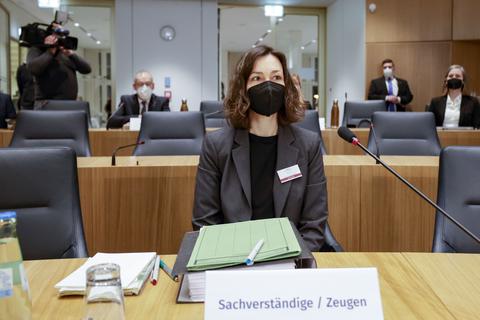 Bundesfamilienministerin Anne Spiegel vor dem Untersuchungsausschuss des Landtags zur Flutkatastrophe an der Ahr. Foto: Sascha Kopp