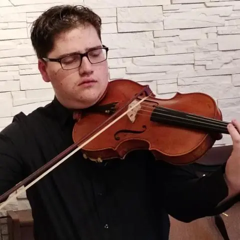 Benjamin Shofman (Viola) ist der Solist im Benefizkonzert der Sinfonietta Worms
