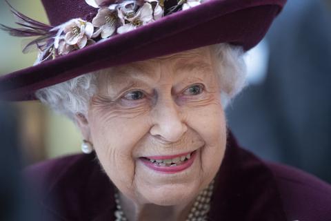 Wenige Tage nach dem Begräbnis ihres Mannes Prinz Philip wird Queen Elizabeth 95.  Archivfoto: dpa
