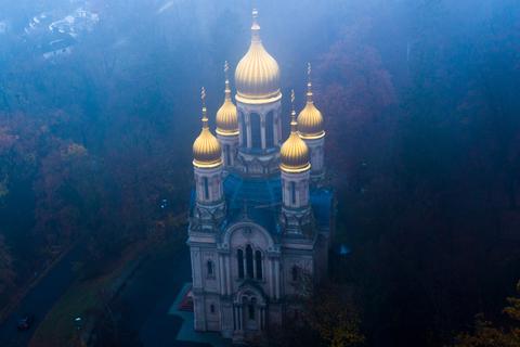 Russische Kapelle im Nebel Foto: Justus Hamberger/Simon Rauh