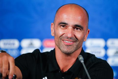 Belgiens Fußball-Nationaltrainer Roberto Martínez auf einer Pressekonferenz. Foto: dpa