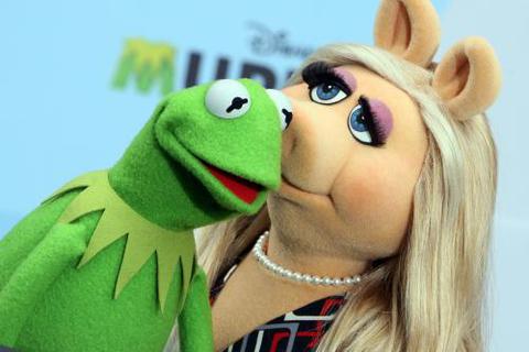 Miss Piggy und Kermit Foto: dpa