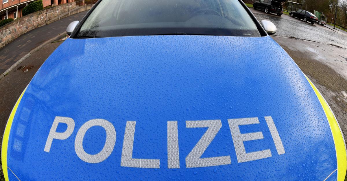 Vorfahrt missachtet: Autos kollidieren bei Bornheim