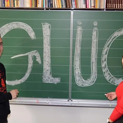 Glückslehrerin Ursula Cyriax wünscht sich, dass Glück vermehrt an deutschen Schulen unterrichtet wird.