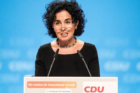 Gesundheitsminister Herman Gröhe verzichtete zugunsten von Emine Demirbüken-Wegner auf seinen Platz im CDU-Präsidium. Foto: dpa