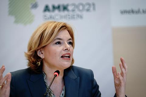 Landesvorsitzende Julia Klöckner hat das Vorschlagsrecht für den Posten des Generalsekretärs. Foto: dpa