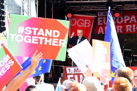 „Solidarisch ist man nicht alleine“, sagt DGB-Vorsitzender Dietmar Muscheid – das gilt auch in Krisenzeiten. Archivfoto: hbz/Kristina Schäfer